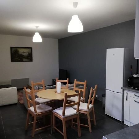 Maison Duplex & Appartement Sur Cour La Ferté-Gaucher 외부 사진