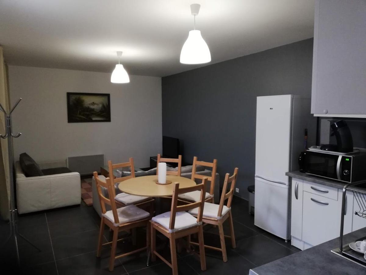 Maison Duplex & Appartement Sur Cour La Ferté-Gaucher 외부 사진